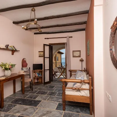 Georgia Apartment *