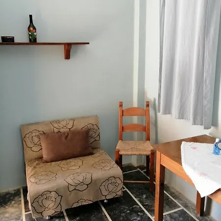 Apartment Georgia Kalyves